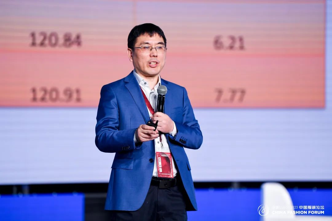 以極致態(tài)度，探索專(zhuān)業(yè)化的未來(lái)，2023中國(guó)服裝論壇全景復(fù)盤(pán)