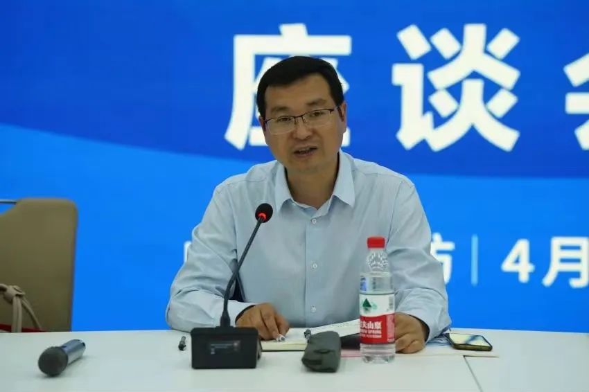 2022-2023中國(guó)校服產(chǎn)業(yè)研究中心年會(huì)在濰坊召開