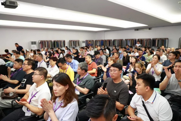 &ldquo;星光&rdquo;賦能，激發(fā)行業(yè)新活力！2023中國面料之星發(fā)布會(huì)再展芳華與榮耀