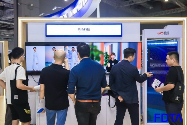 聚焦五大應(yīng)用場(chǎng)景，Digital Fashion推動(dòng)數(shù)字技術(shù)與時(shí)尚產(chǎn)業(yè)有機(jī)融合