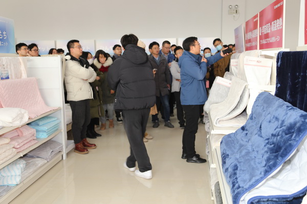 中家紡領導調研青島家紡龍頭企業(yè)--眾地家紡