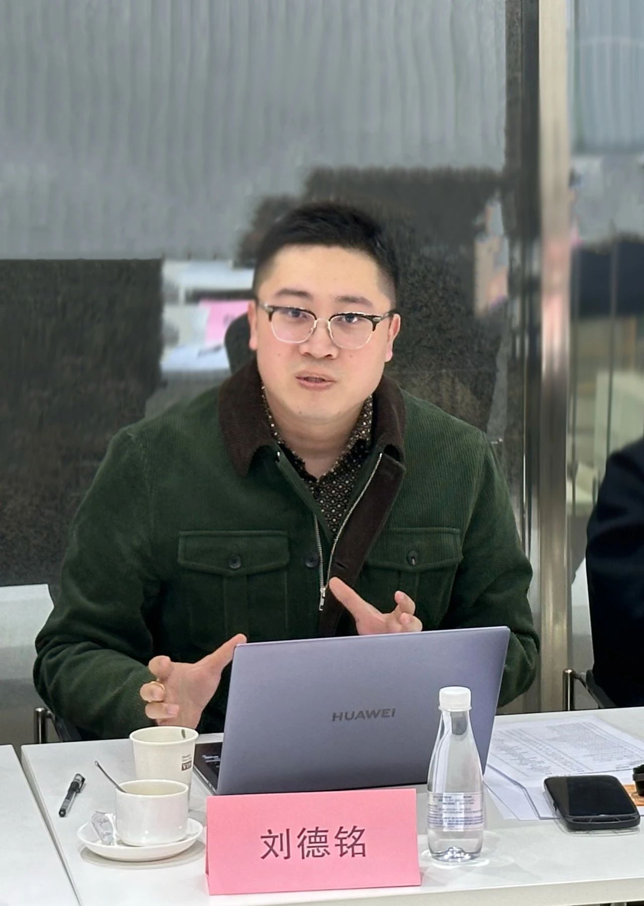 大咖云集，共商大計--2024紡織服裝出口及供應鏈形勢展望圓桌會議在蘇州舉行