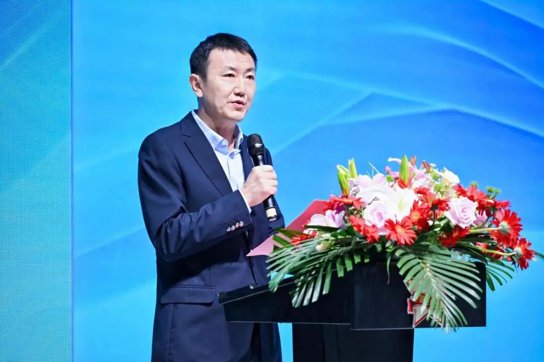 好面料在柯橋聚集2024中國(guó)面料之星啟動(dòng)儀式暨知名服飾品牌趨勢(shì)交流分享會(huì)在紹興國(guó)際會(huì)展中心成功舉辦。