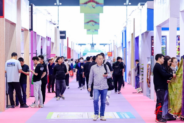 向&ldquo;新&rdquo;而生 逐&ldquo;質(zhì)&rdquo;而行！2024中國紹興柯橋國際紡博會（春季） 隆重開幕