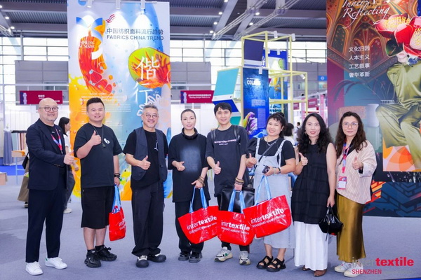 覓良品，謀合作！2024intertextile大灣區(qū)展組織服裝設(shè)計(jì)師組隊(duì)走進(jìn)中國流行面料入圍企業(yè)