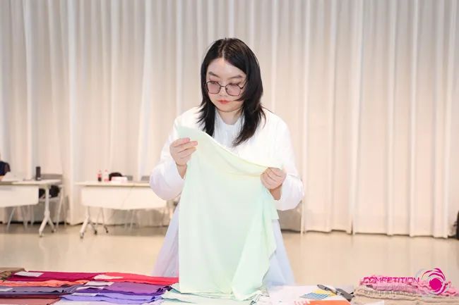 中國流行面料如何煥新當(dāng)代設(shè)計？聯(lián)動雅瑩集團(tuán)，這場評審會為好創(chuàng)意持續(xù)加碼