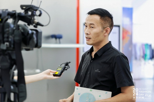 紡織服裝電商如何做？行業(yè)專家為企業(yè)帶來直播銷售的秘訣！