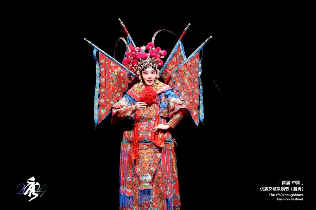 首屆中國（荔秀）優(yōu)質(zhì)女裝采購節(jié)已盛大開幕，直擊首日盛況
