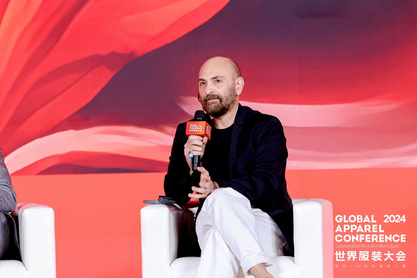 &ldquo;融和&rdquo;20個國家和地區(qū)服裝精英，2024世界服裝大會在東莞虎門開幕