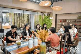 融匯優(yōu)質(zhì)資源，提速時(shí)尚發(fā)展！&ldquo;2024柯橋天天時(shí)尚&rdquo;完美交卷！