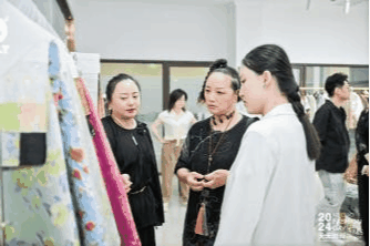 融匯優(yōu)質(zhì)資源，提速時(shí)尚發(fā)展！&ldquo;2024柯橋天天時(shí)尚&rdquo;完美交卷！
