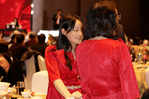 砥礪廿載 行穩(wěn)致遠(yuǎn)|熱烈祝賀上海潔宜康化工科技有限公司二十周年慶晚宴圓滿舉行！