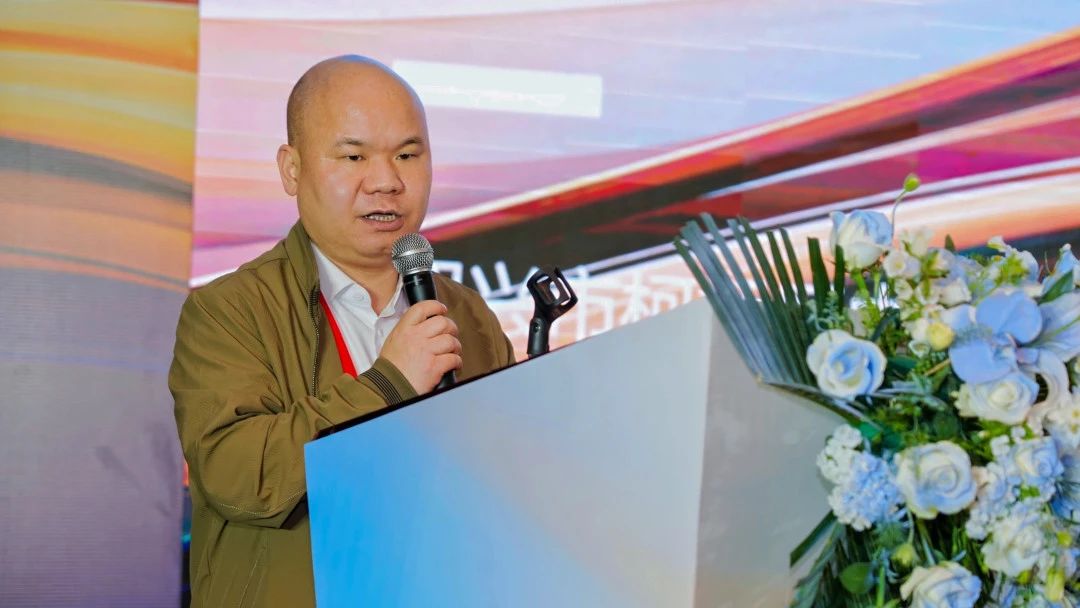 拓展國內(nèi)市場，深化協(xié)同共贏！?2025&ldquo;絲路柯橋&middot;布滿全球&rdquo;對(duì)接會(huì)走進(jìn)長沙