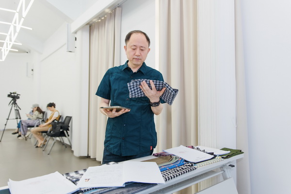挖掘創(chuàng)新人才，激發(fā)產(chǎn)業(yè)活力！&ldquo;第十屆（2025年）十佳紡織面料設(shè)計師及培養(yǎng)先進單位評選&rdquo;評審會于柯橋舉行