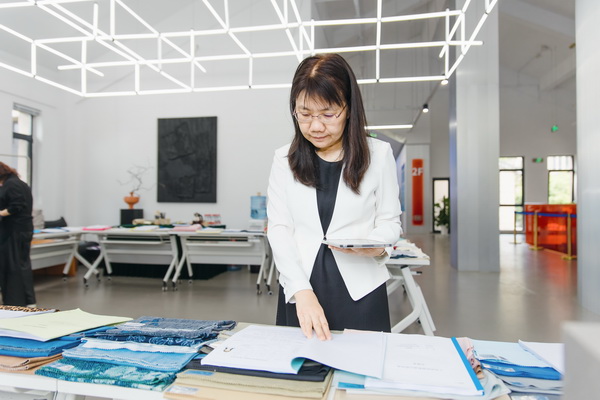 挖掘創(chuàng)新人才，激發(fā)產(chǎn)業(yè)活力！&ldquo;第十屆（2025年）十佳紡織面料設(shè)計師及培養(yǎng)先進單位評選&rdquo;評審會于柯橋舉行