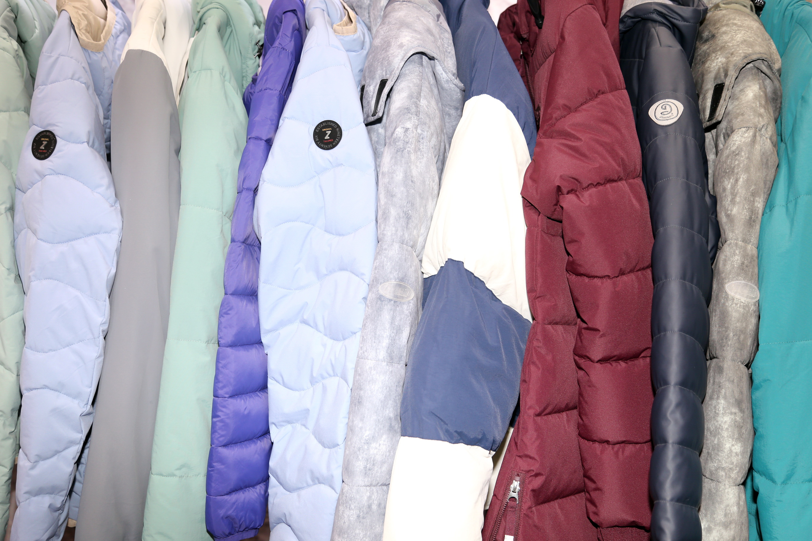 40余家石家莊紡服企業(yè)齊聚滬上，成為中紡聯(lián)秋季聯(lián)展上靚麗的風(fēng)景線