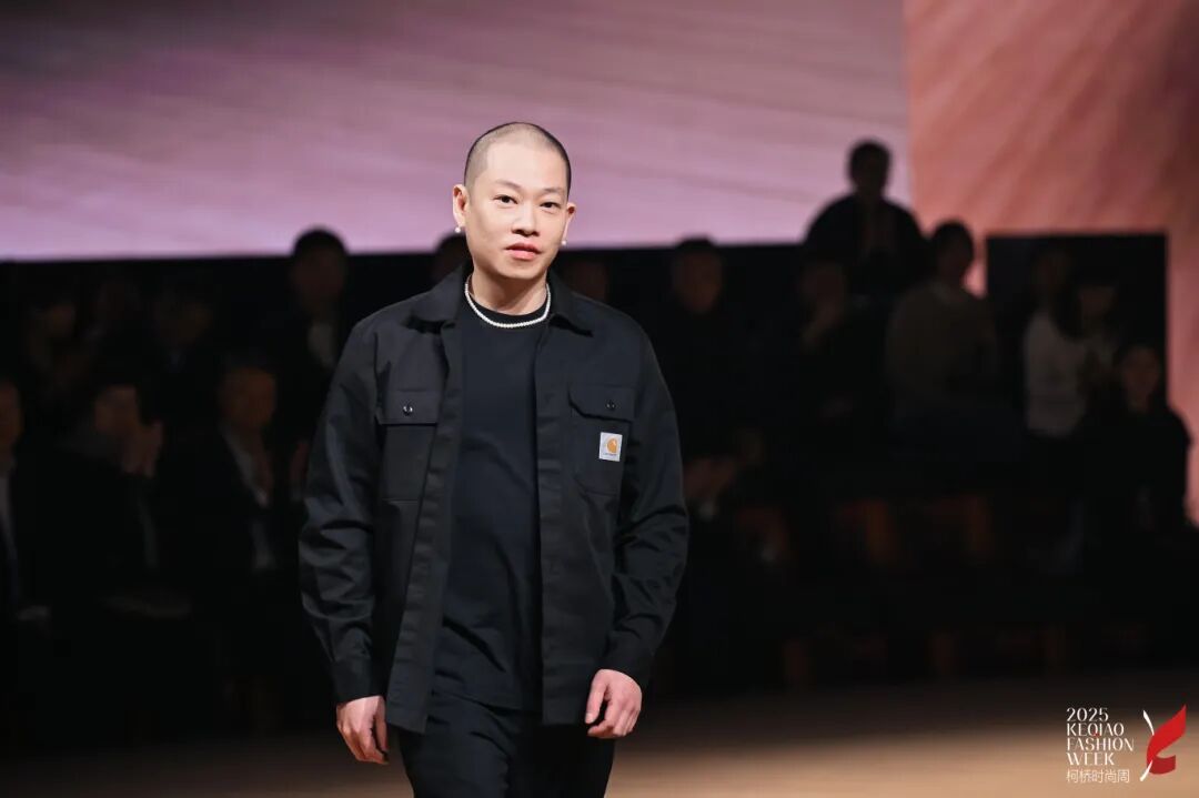 2025柯橋時(shí)尚周（秋季）啟幕！十年織夢(mèng)，時(shí)尚共鳴&ldquo;洄響&rdquo;千年紡都