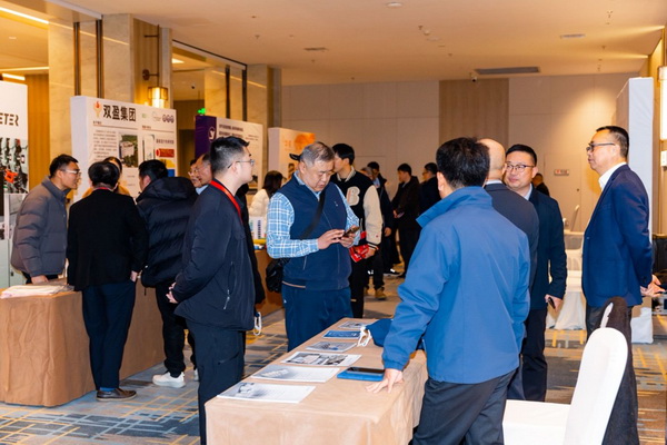 【凝聚共識，智創(chuàng)未來】2025年噴氣渦流紡產(chǎn)業(yè)發(fā)展大會暨中棉行協(xié)噴氣渦流紡行業(yè)分會年會在射陽圓滿落幕